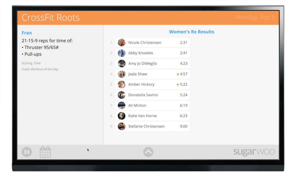 Gym software screen showing a CrossFit workout with instructions for thrusters and pull-ups, alongside a leaderboard of women’s Rx results.